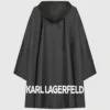 K/ESSENTIAL PONCHO CON CAPUCHA K/ESSENTIAL PONCHO CON CAPUCHA