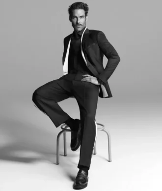 KL Studio Blazer con ribetes en contraste KL Studio Blazer con ribetes en contraste