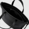 Mini bolso tote con logotipo metálico Mini bolso tote con logotipo metálico