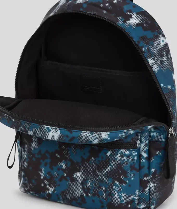 MOCHILA DE NYLON CON ESTAMPADO DIGITAL MOCHILA DE NYLON CON ESTAMPADO DIGITAL