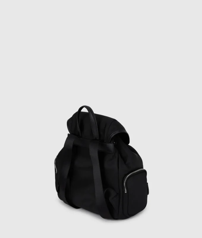Mochila pequeña con solapa de nailon Ikon Mochila pequeña con solapa de nailon Ikon