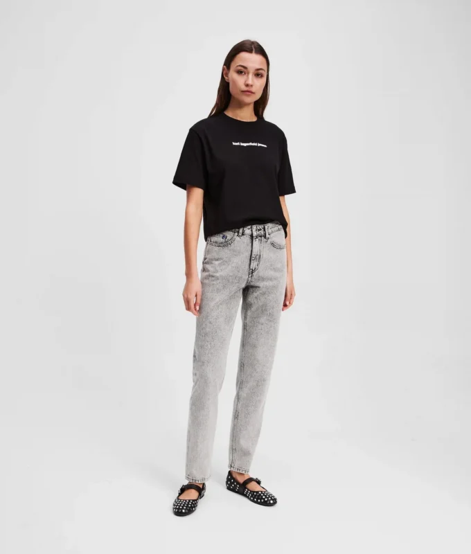 MOM JEANS MOM JEANS