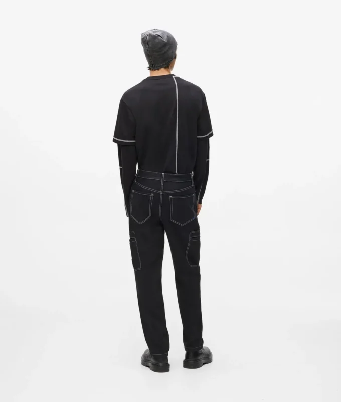 Pantalones cargo con costuras en contraste Pantalones cargo con costuras en contraste