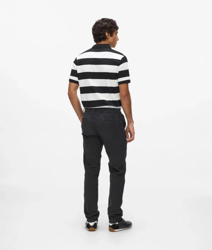 Pantalones chinos Pantalones chinos
