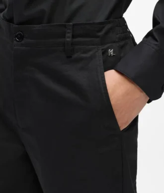Pantalones chinos clásicos