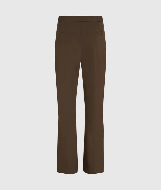Pantalones con botones a presión Pantalones con botones a presión