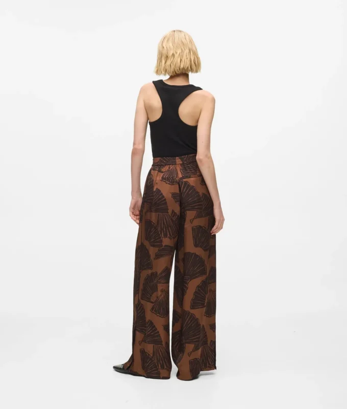 Pantalones con estampado de abanicos Pantalones con estampado de abanicos