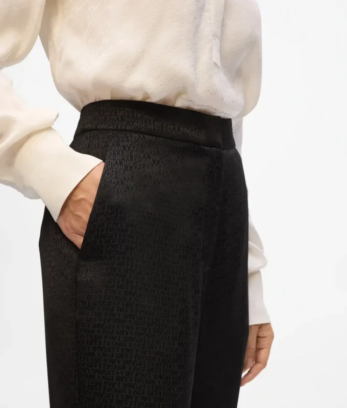 Pantalones con estampado integral Pantalones con estampado integral