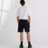 PANTALONES CORTOS CON COSTURAS EN CONTRASTE