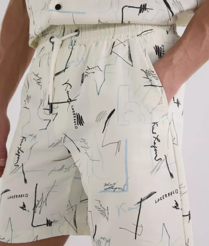 PANTALONES CORTOS CON ESTAMPADO INTEGRAL PANTALONES CORTOS CON ESTAMPADO INTEGRAL