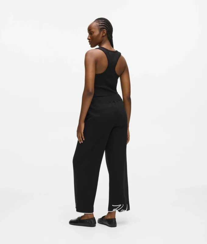 Pantalones de chándal con bajo característico Pantalones de chándal con bajo característico