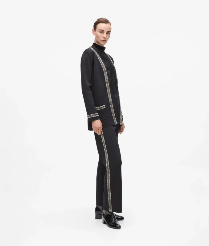 Pantalones de punto con detalles bouclé Pantalones de punto con detalles bouclé