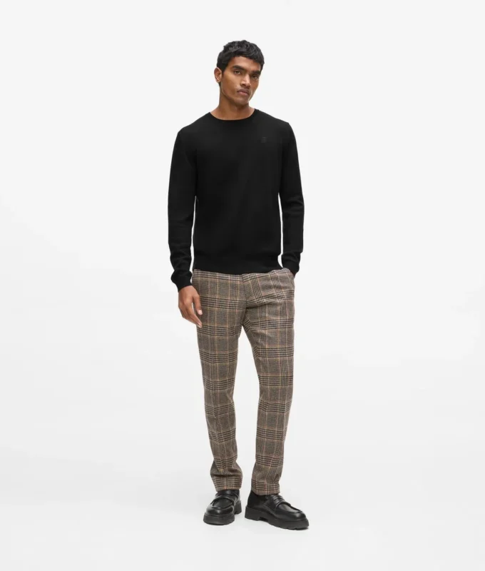 Pantalones entallados a cuadros