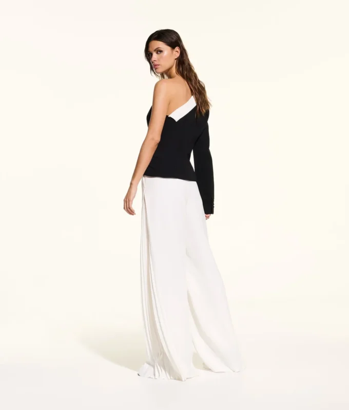 PANTALONES PLISADOS KL STUDIO PANTALONES PLISADOS KL STUDIO