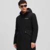 PARKA CON CAPUCHA ULTRALIGERA PARKA CON CAPUCHA ULTRALIGERA