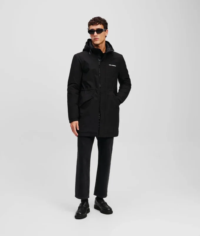 PARKA CON CAPUCHA ULTRALIGERA PARKA CON CAPUCHA ULTRALIGERA