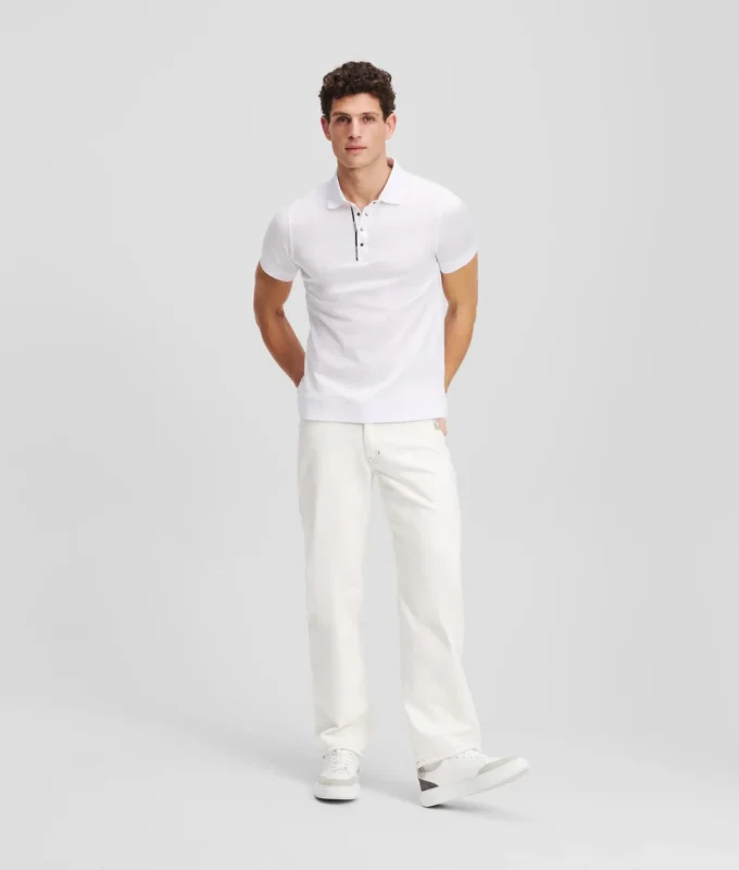 POLO CON BOTONES DE PRENSAR POLO CON BOTONES DE PRENSAR