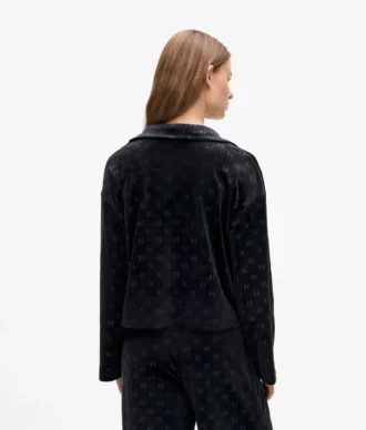 Polo de estar por casa con monograma
