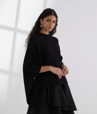 PONCHO DE PUNTO CANALÉ PONCHO DE PUNTO CANALÉ