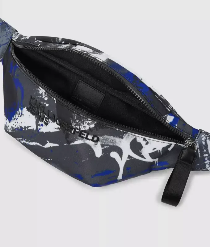 Riñonera con estampado de grafitis Riñonera con estampado de grafitis