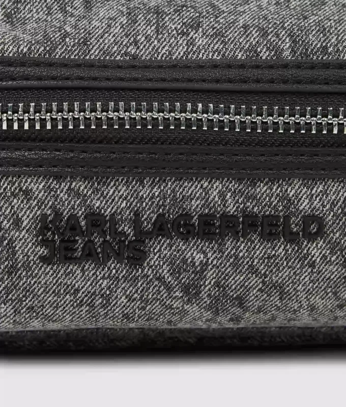 Riñonera de denim lavado Riñonera de denim lavado