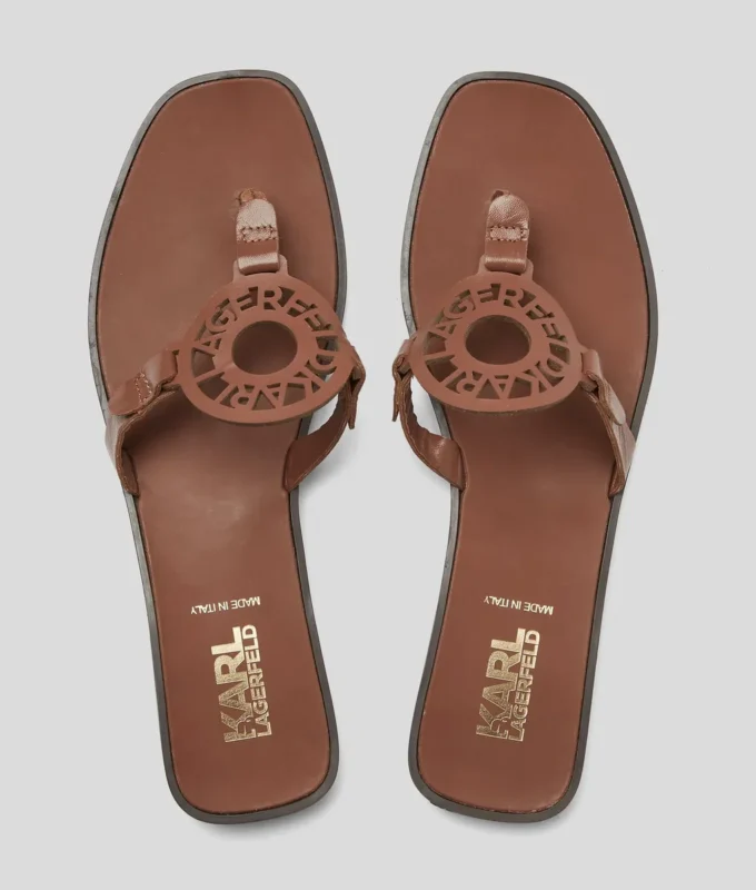 SANDALIAS CON LOGOTIPO DE ANILLO SANDALIAS CON LOGOTIPO DE ANILLO