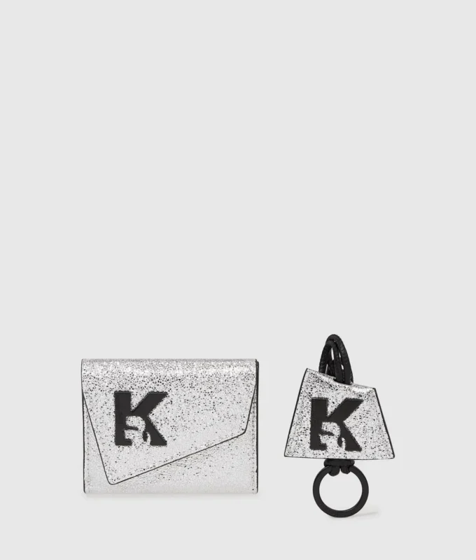 Set de regalo con cartera Geo y llavero