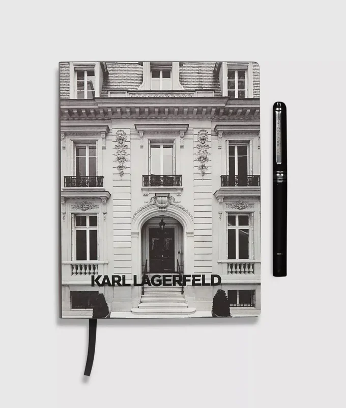 Set de regalo con cuaderno y bolígrafo Maison de Karl Set de regalo con cuaderno y bolígrafo Maison de Karl