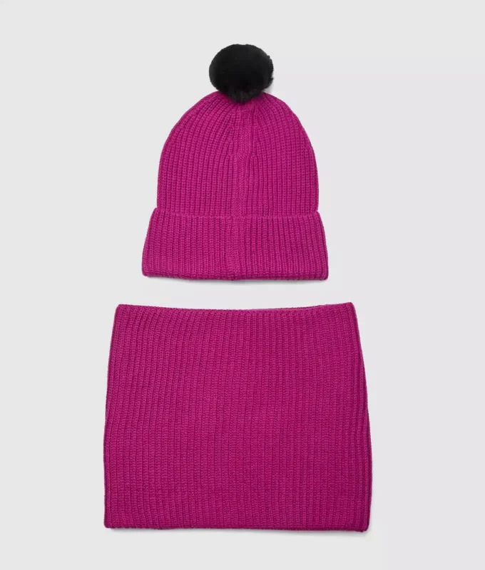 Set de regalo con gorro y braga para el cuello para niña Set de regalo con gorro y braga para el cuello para niña