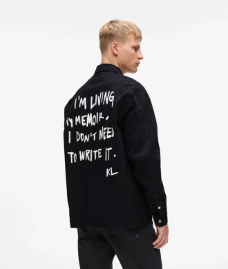 Sobrecamisa con cita de Karl