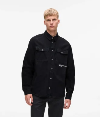 Sobrecamisa con cita de Karl