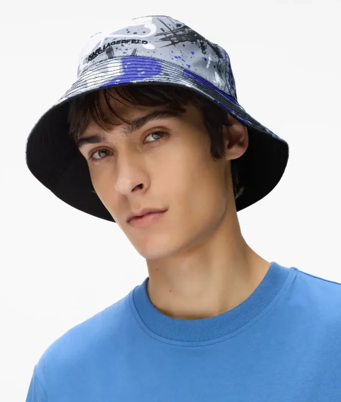 Sombrero tipo pescador reversible con grafitis