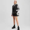 SUDADERA CON CAPUCHA CORTA IKON PATCH