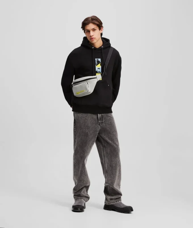 SUDADERA CON CAPUCHA KARL PRINT SUDADERA CON CAPUCHA KARL PRINT
