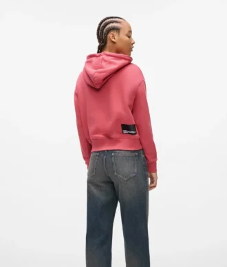 SUDADERA CON CAPUCHA Y LOGOTIPO