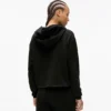 Sudadera con capucha y monograma con tachuelas Sudadera con capucha y monograma con tachuelas
