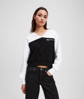 SUDADERA CON CUELLO EN V