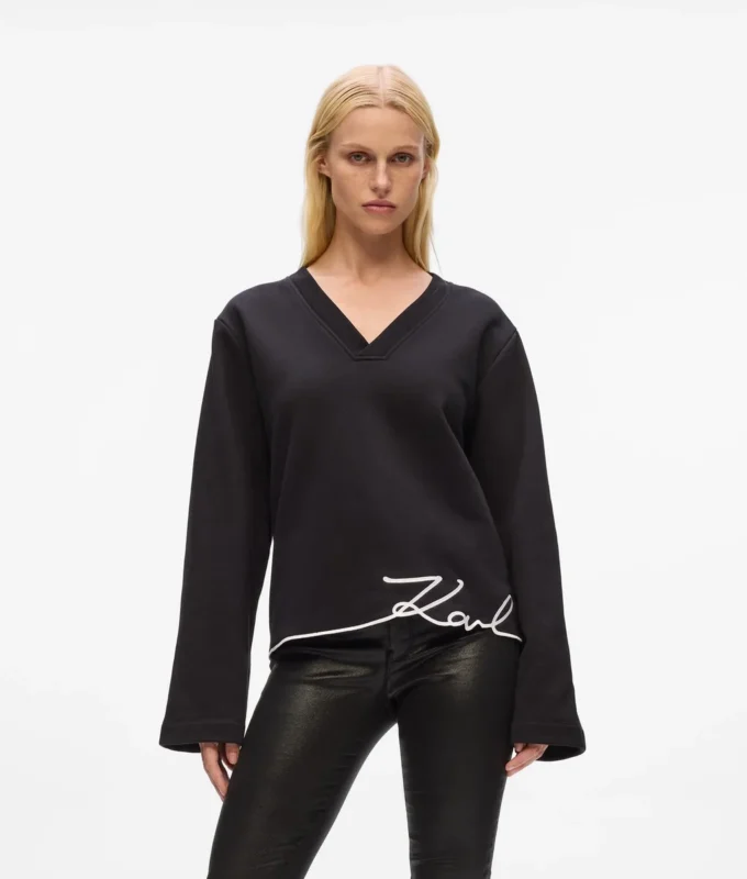 Sudadera con dobladillo característico