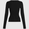 TOP CON CUELLO ALTO TOP CON CUELLO ALTO