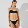 TOP DE BIKINI BANDEAU MONOCROMÁTICO TOP DE BIKINI BANDEAU MONOCROMÁTICO