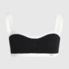 TOP DE BIKINI BANDEAU MONOCROMÁTICO TOP DE BIKINI BANDEAU MONOCROMÁTICO