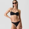 TOP DE BIKINI DE TIRANTES CON RIBETE TOP DE BIKINI DE TIRANTES CON RIBETE