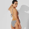 TOP DE BIKINI TRIANGULAR A RAYAS IKON TOP DE BIKINI TRIANGULAR A RAYAS IKON