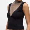 Top de malla con pedrería y cuello en V Top de malla con pedrería y cuello en V