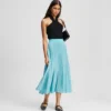 TOP DE PUNTO CON CUELLO HALTER TOP DE PUNTO CON CUELLO HALTER