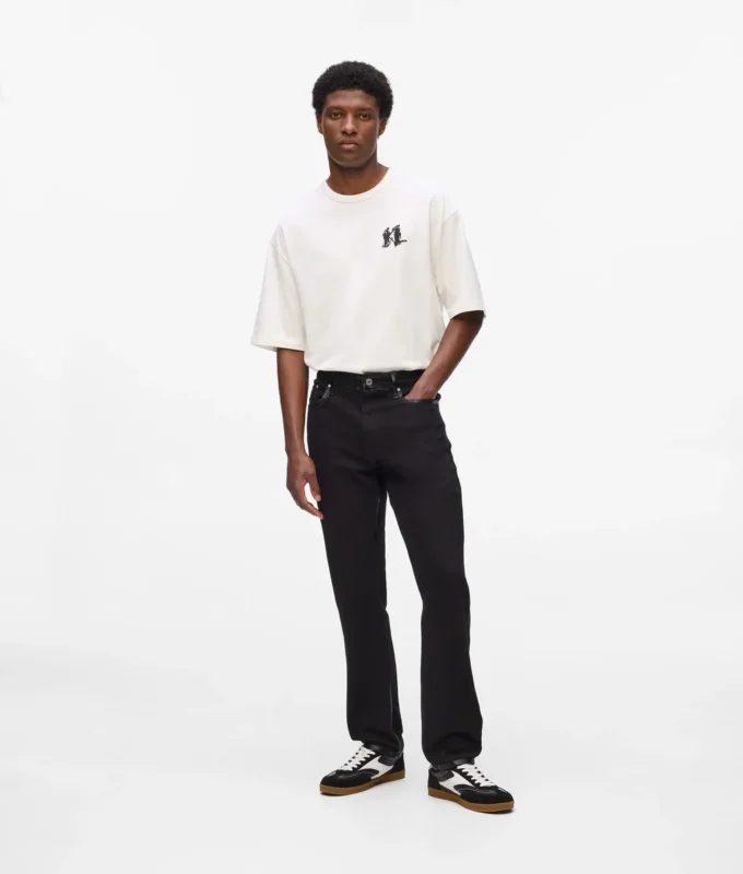 Vaqueros slim con detalles metálicos Vaqueros slim con detalles metálicos