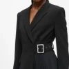 Vestido blazer entallado Vestido blazer entallado