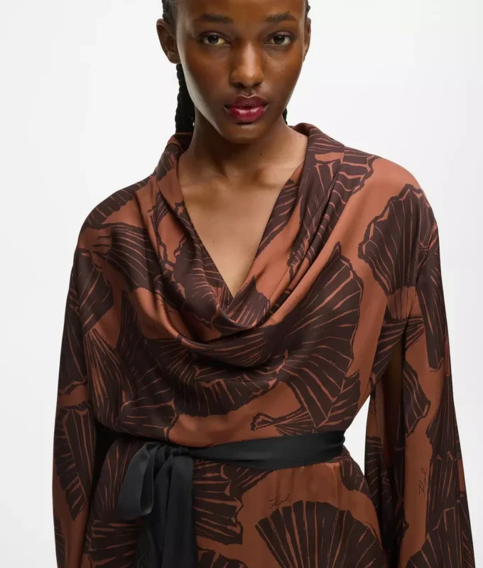 Vestido caftán con estampado de abanicos Vestido caftán con estampado de abanicos