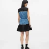 Vestido con corpiño de denim Vestido con corpiño de denim