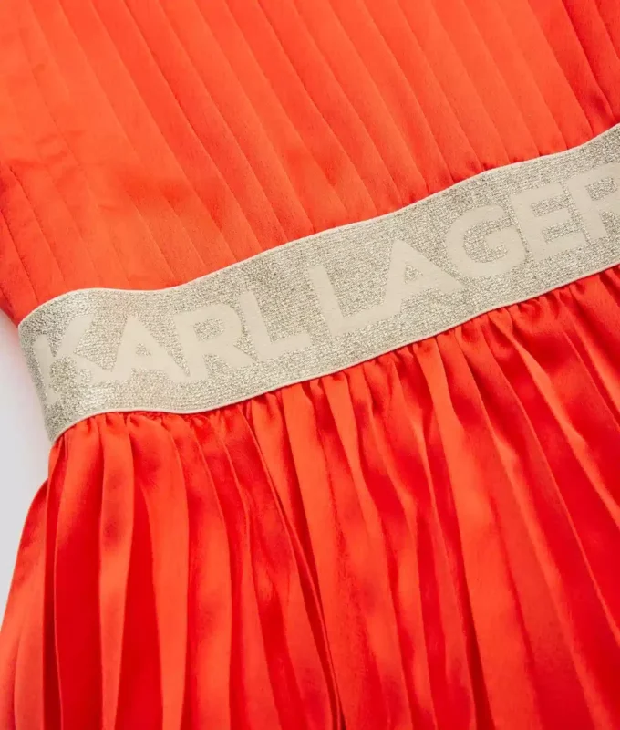 VESTIDO DE FIESTA CON LOGOTIPO PARA NIÑA VESTIDO DE FIESTA CON LOGOTIPO PARA NIÑA